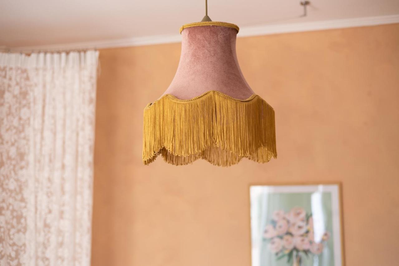 Mediterranean House - 12 Min From Acropolis! Apartment Athens Ngoại thất bức ảnh